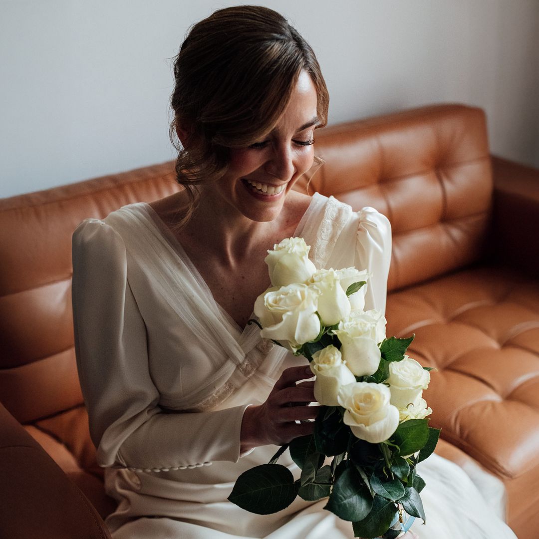 Ramos de novia de un solo tipo de flor que son la nueva obsesión de las prometidas con estilo