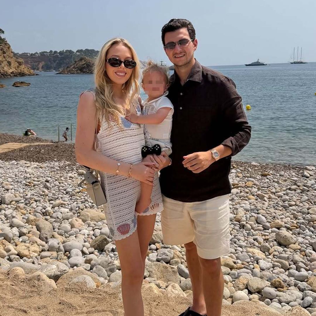 Tiffany Trump, enamorada de Ibiza, abre el álbum de sus vacaciones en las isla y hay un detalle muy simpático con su hijo: "Summer loving"