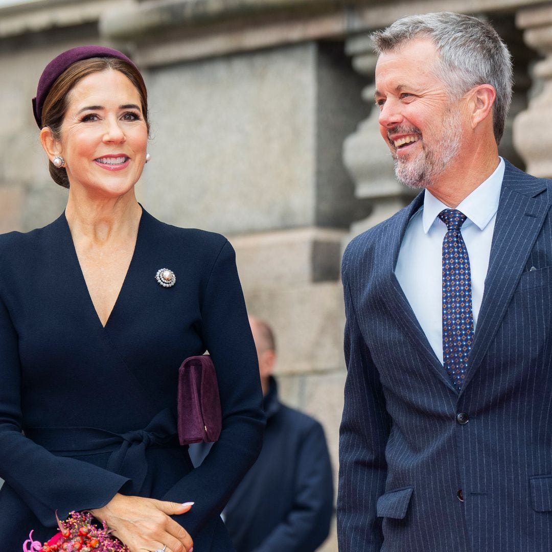 El divertido vídeo de la Familia Real danesa decorando el árbol en su residencia: bailes, dulces y bolas personalizadas