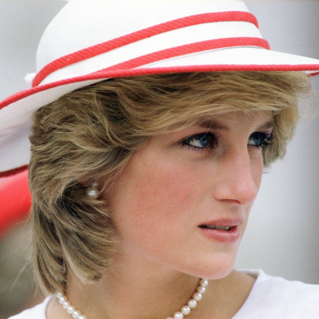 12 looks de Diana de Gales que hicieron historia: ella fue la verdadera influencer del siglo XX
