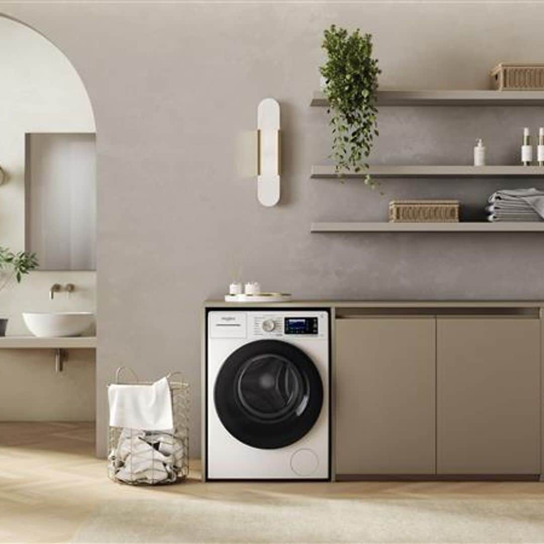 Espacio de lavado con lavadora 