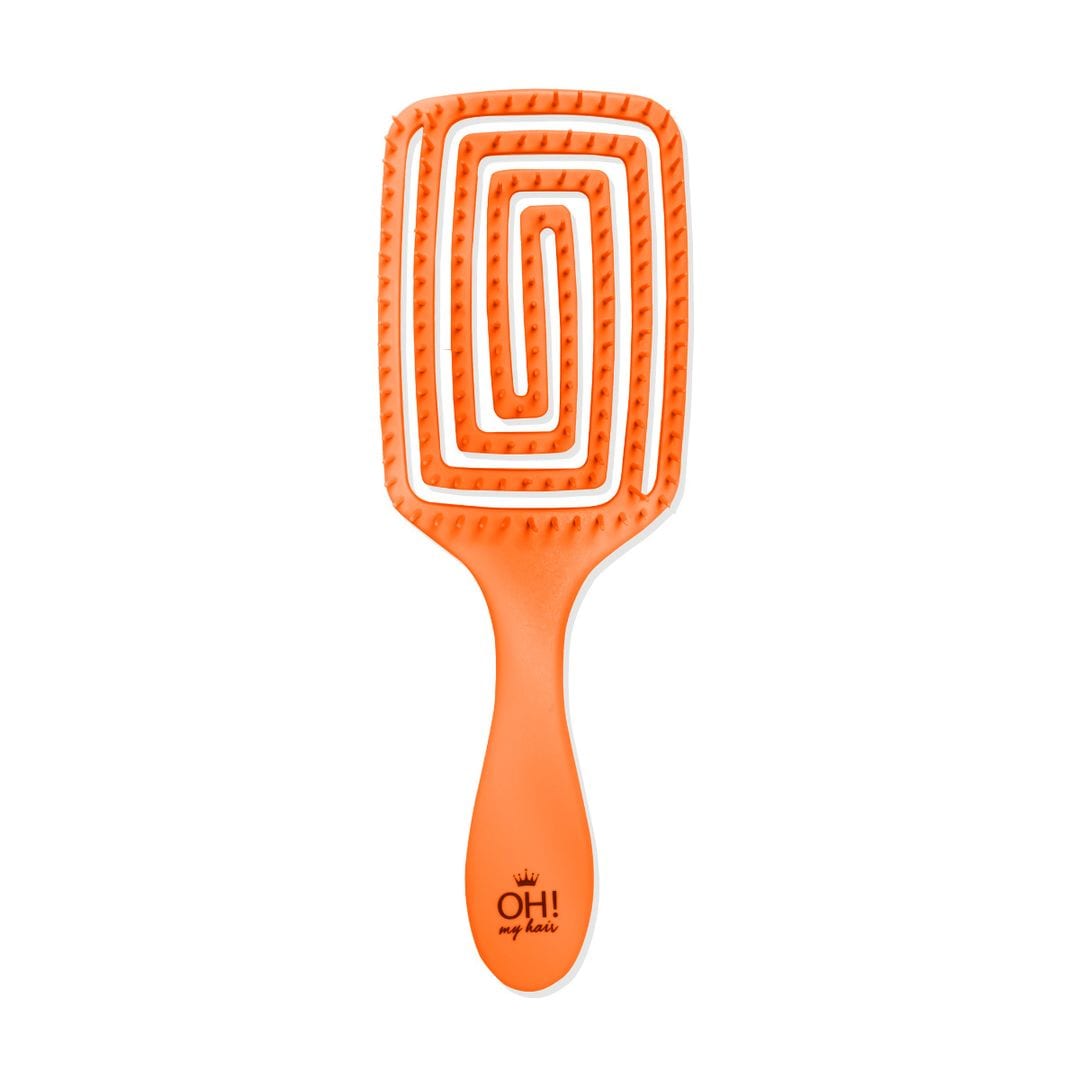 Oh My Hair Cepillo Extraflexible, de You Are The Princess (3,49 euros), con diseño ergonómigo y púas extraflexibles para estimular el cuero cabelludo durante el cepillado. 