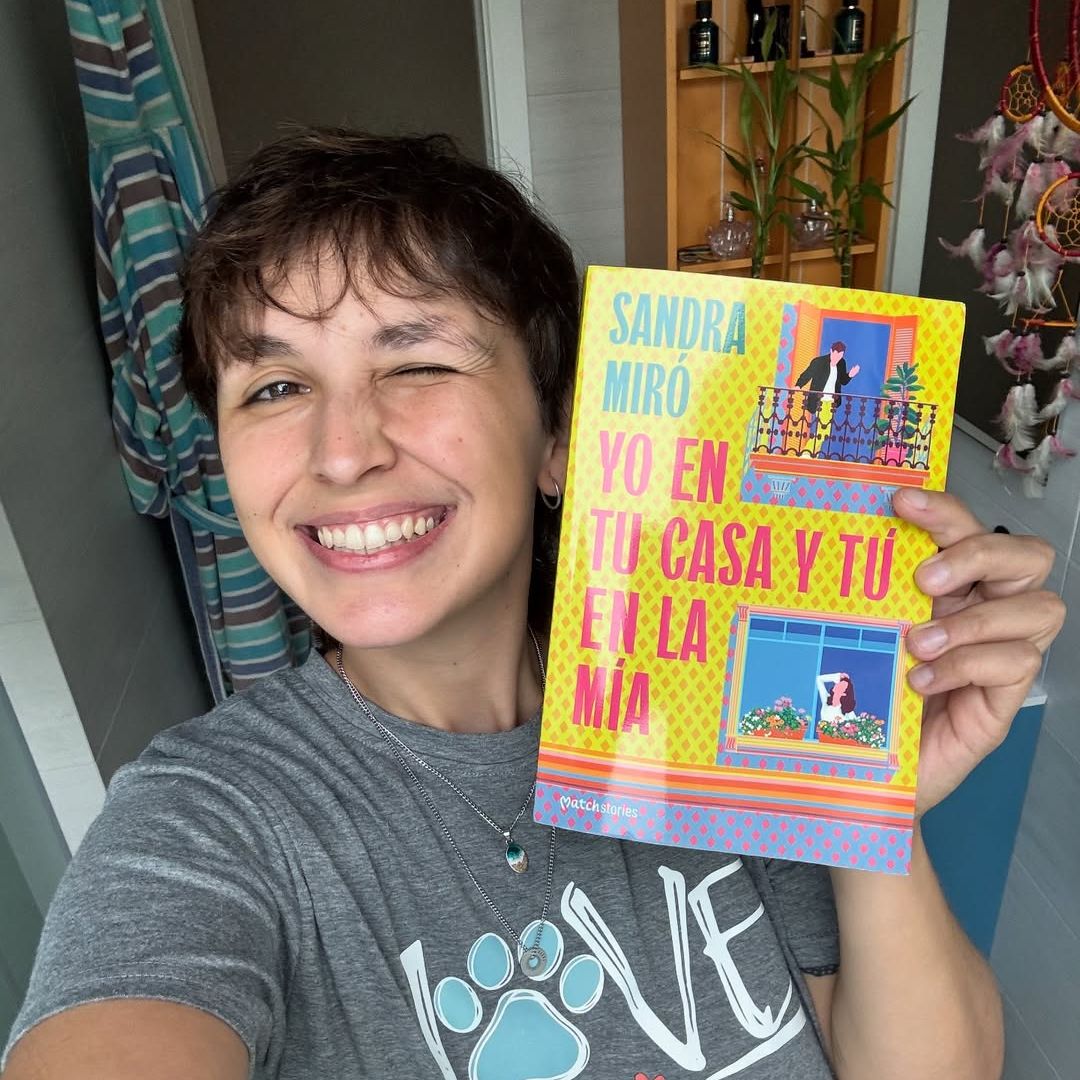Sandra Miró, hija de Megan Maxwell, tiene una carrera brillante como escritora