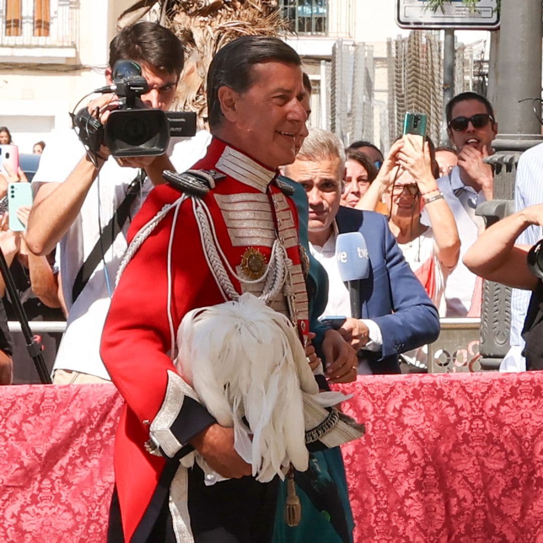 Cayetano Martínez de Irujo y Bárbara Mirjan se casan en Sevilla: todos los detalles de la boda en directo