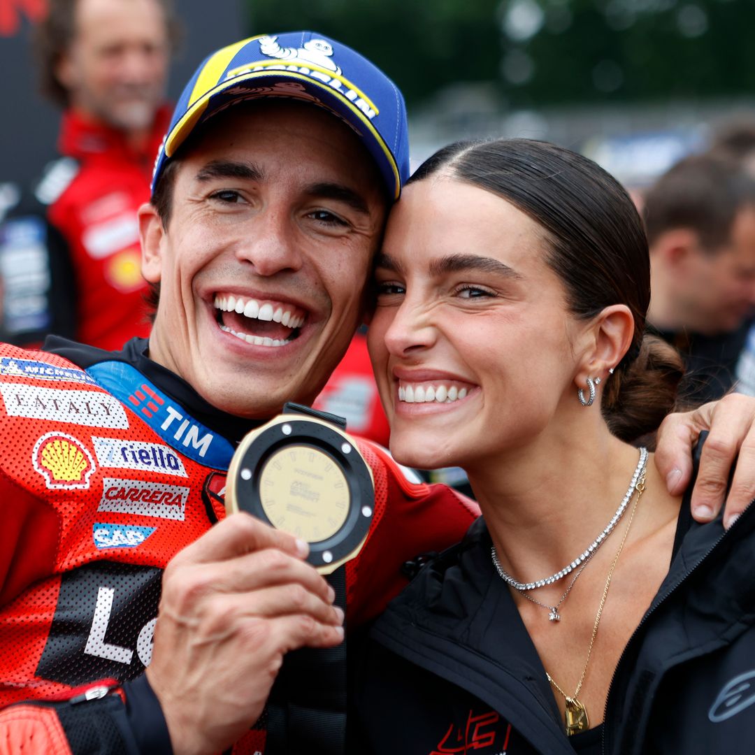 La otra gran carrera de los hermanos Márquez: dos historias de amor que avanzan a toda velocidad