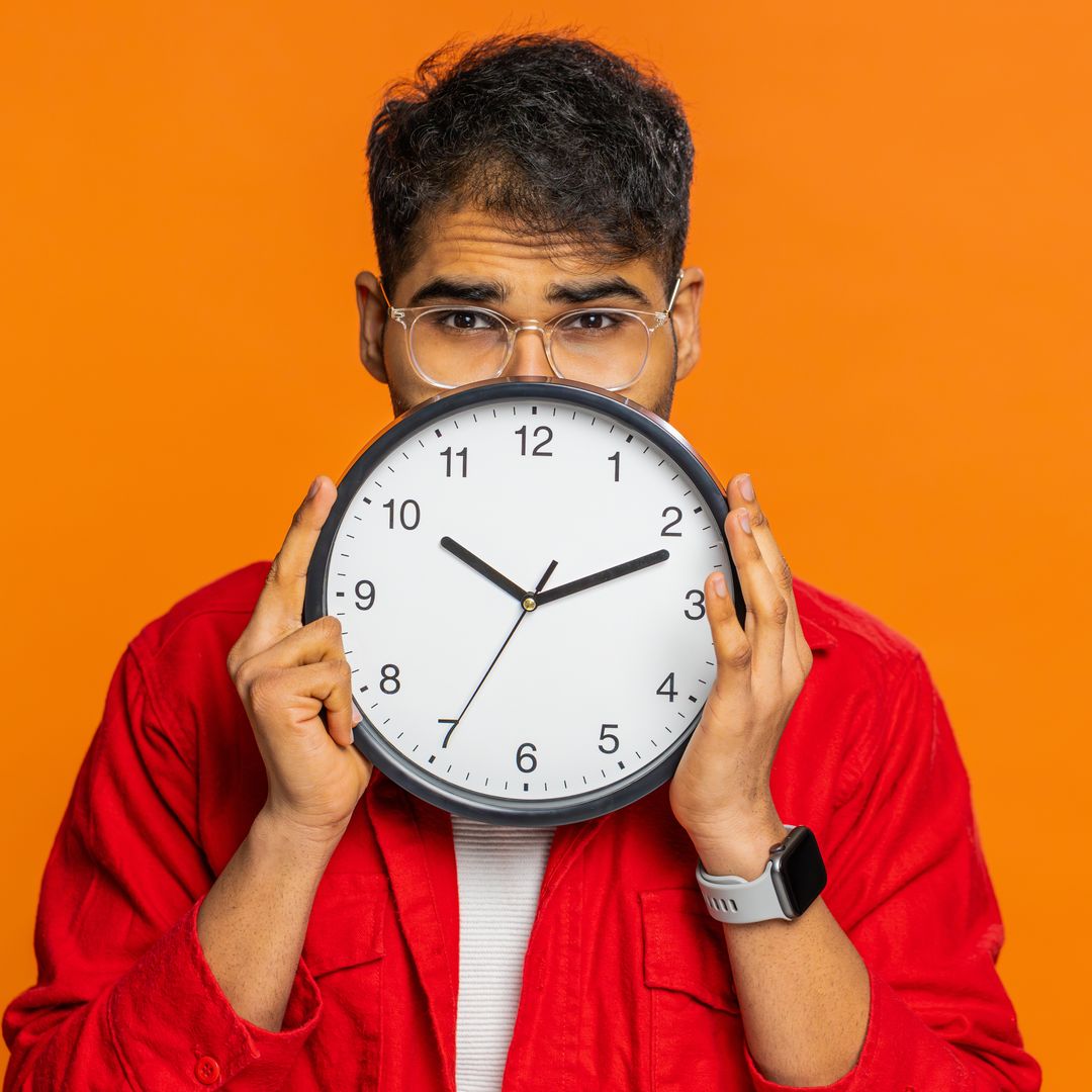 El misterio de las 10 y 10: lo que oculta esta hora en todos los anuncios de relojes