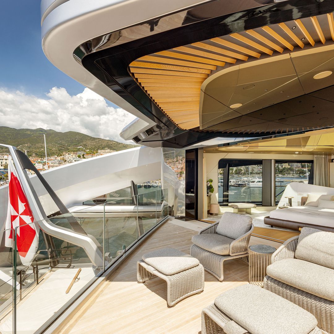 La terraza privada de la 'suite' del palacio flotante de Christiana Panagi 
