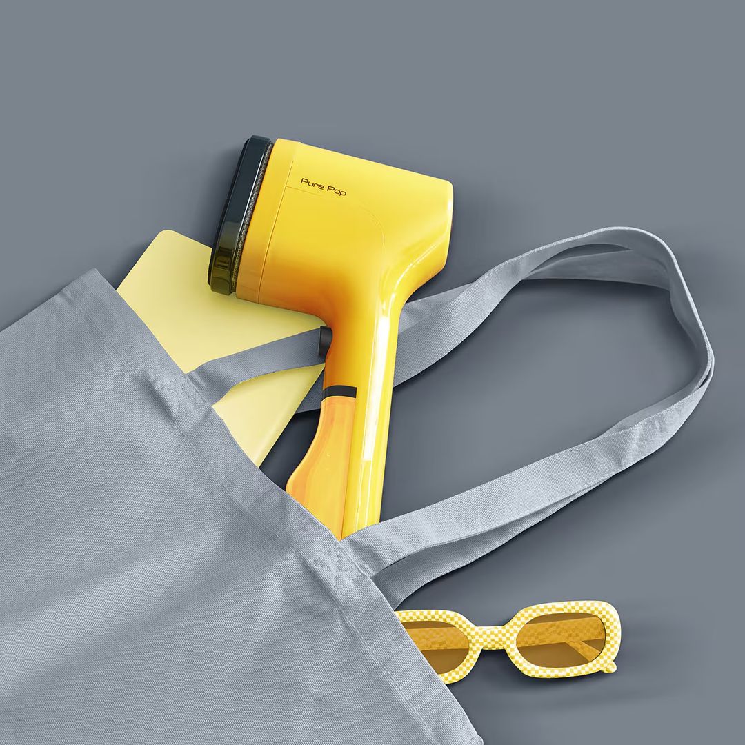 Esta plancha de vapor vertical será tu mejor amiga cuando vayas con prisas y necesites un retoque rápido