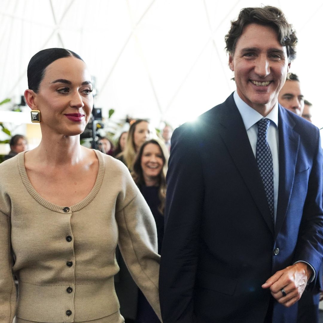 Katy Perry y Justin Trudeau presumen su amor de la mano por Davos