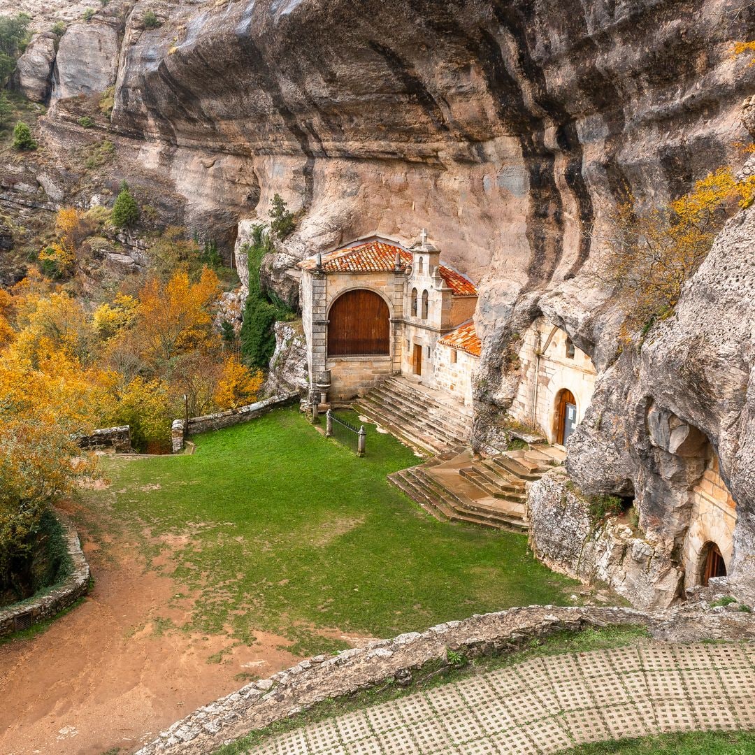 Ermita de San Bernabé, Ojo Guareña, Burgos