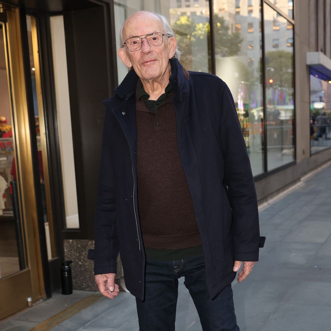 Christopher Lloyd, el inolvidable Doc de 'Regreso al futuro', revela a los 88 años su dura lucha contra las drogas y el alcohol