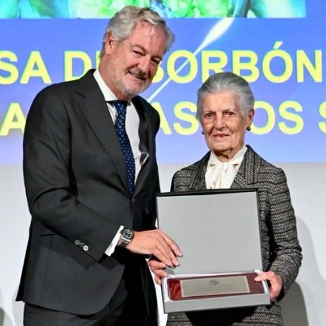 Teresa de Borbón, abuela de Teresa Urquijo, galardonada a sus 88 años por su gran pasión