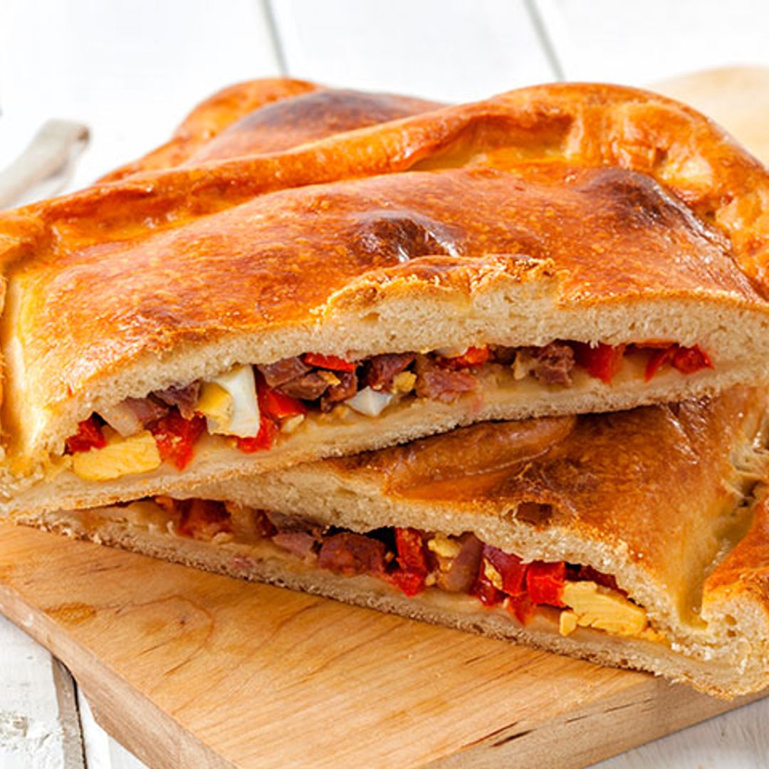 Empanada de jamón y chorizo