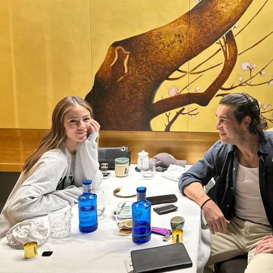 Quédate con quien te mire como Mario Casas a Melyssa Pinto: la romántica escapada de la pareja del momento a Las Palmas