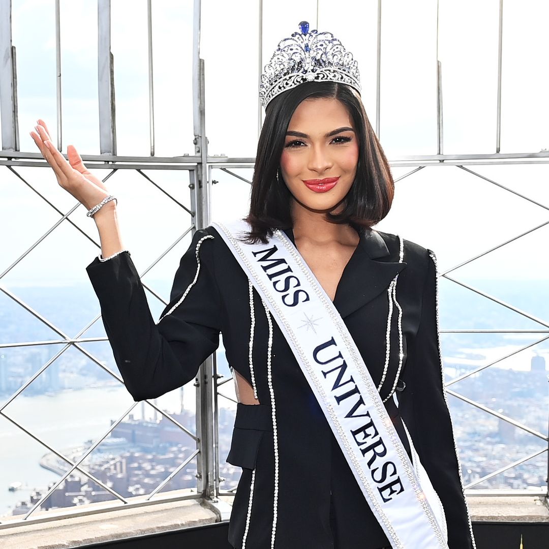 Shyennis Palacios se une a la celebración de Miss Universe Cuba 2025 como presentadora de la coronación