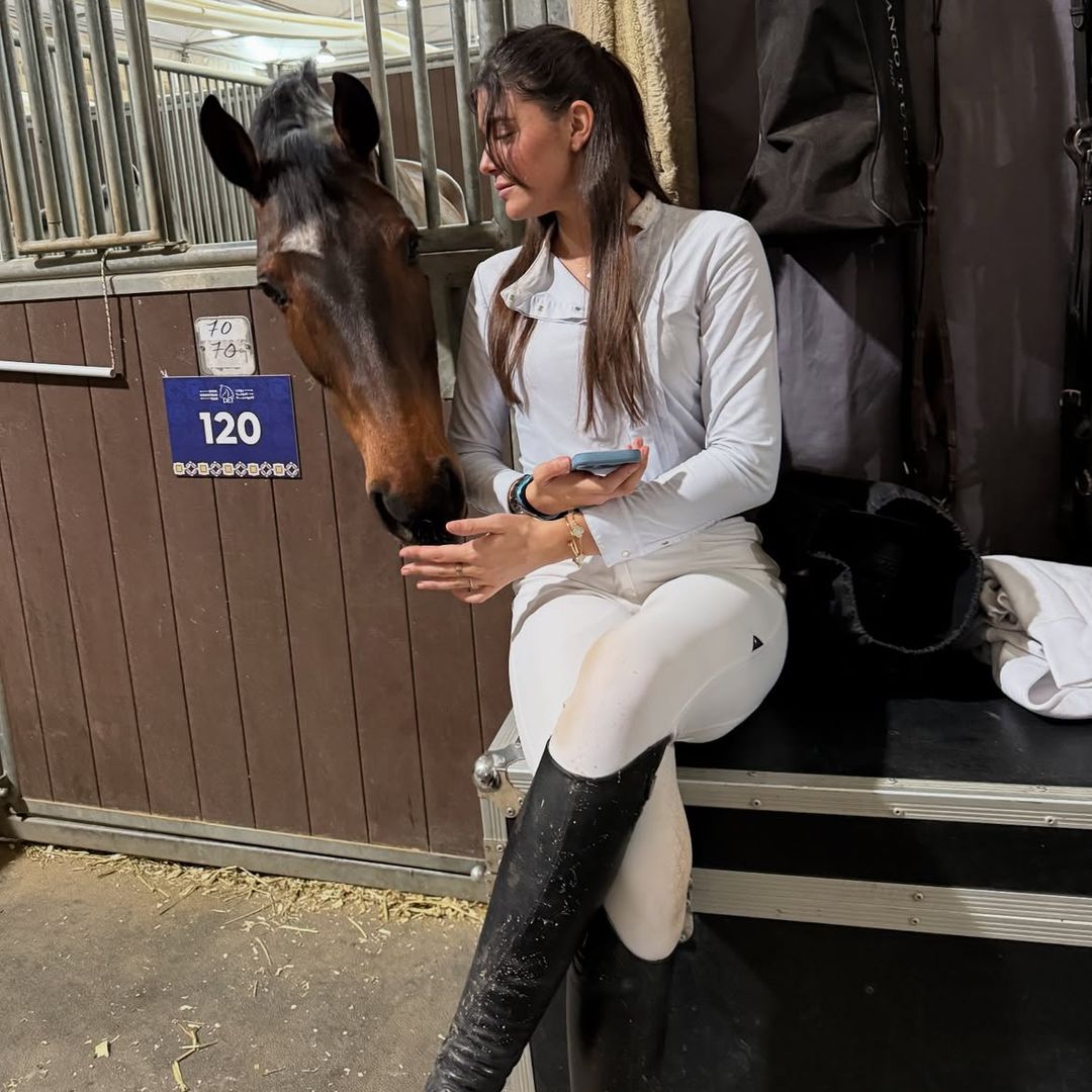 El Gran Premio y la cena de gala, en la segunda jornada del CSIO Barcelona con presencia de Sira Martínez, hija de Luis Enrique