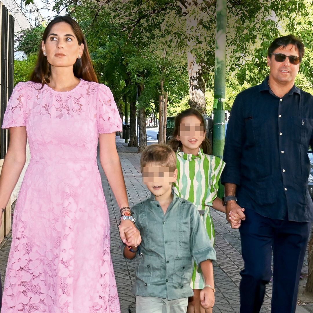 Fran Rivera y Lourdes Montes celebran el bautizo de su sobrino: las fotos de la celebración familiar