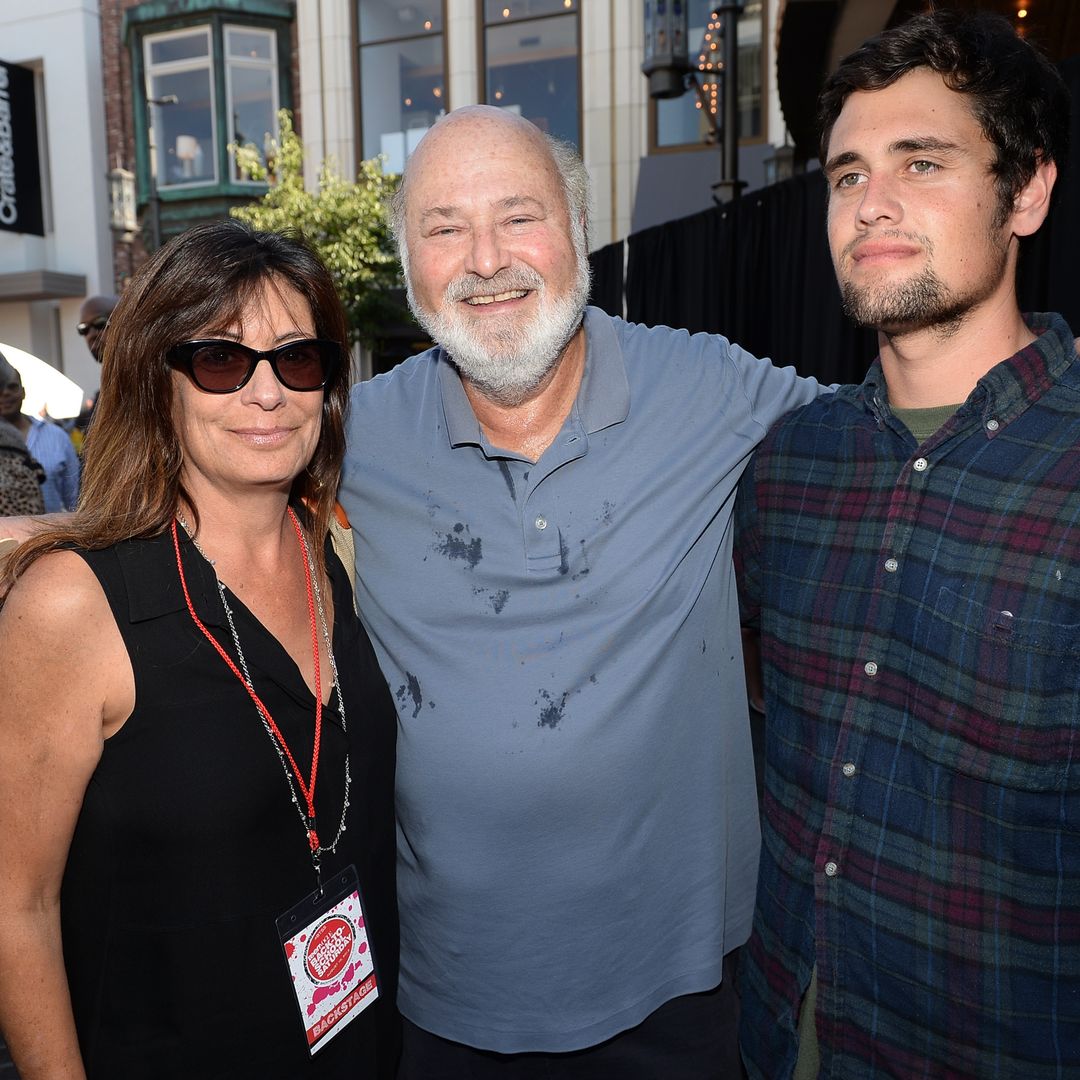 El hijo de Rob Reiner exige 1,5 millones de dólares de la herencia para afrontar el juicio por el asesinato de sus padres
