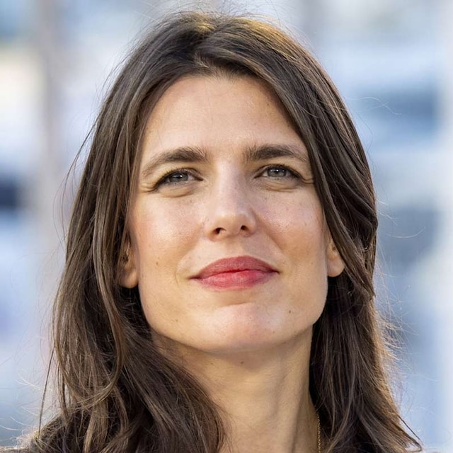 carlota casiraghi portada