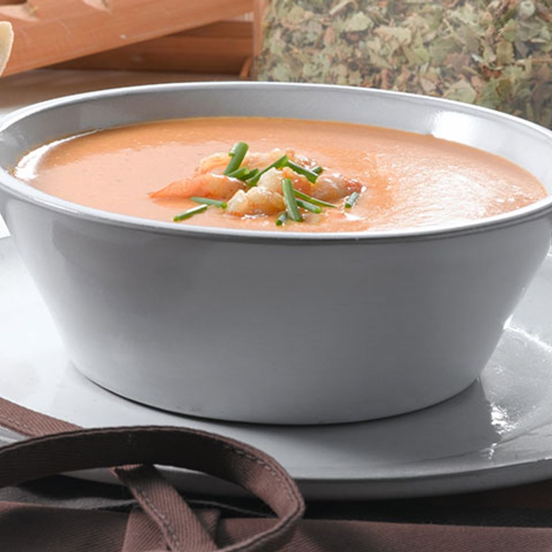 Salmorejo con langostinos