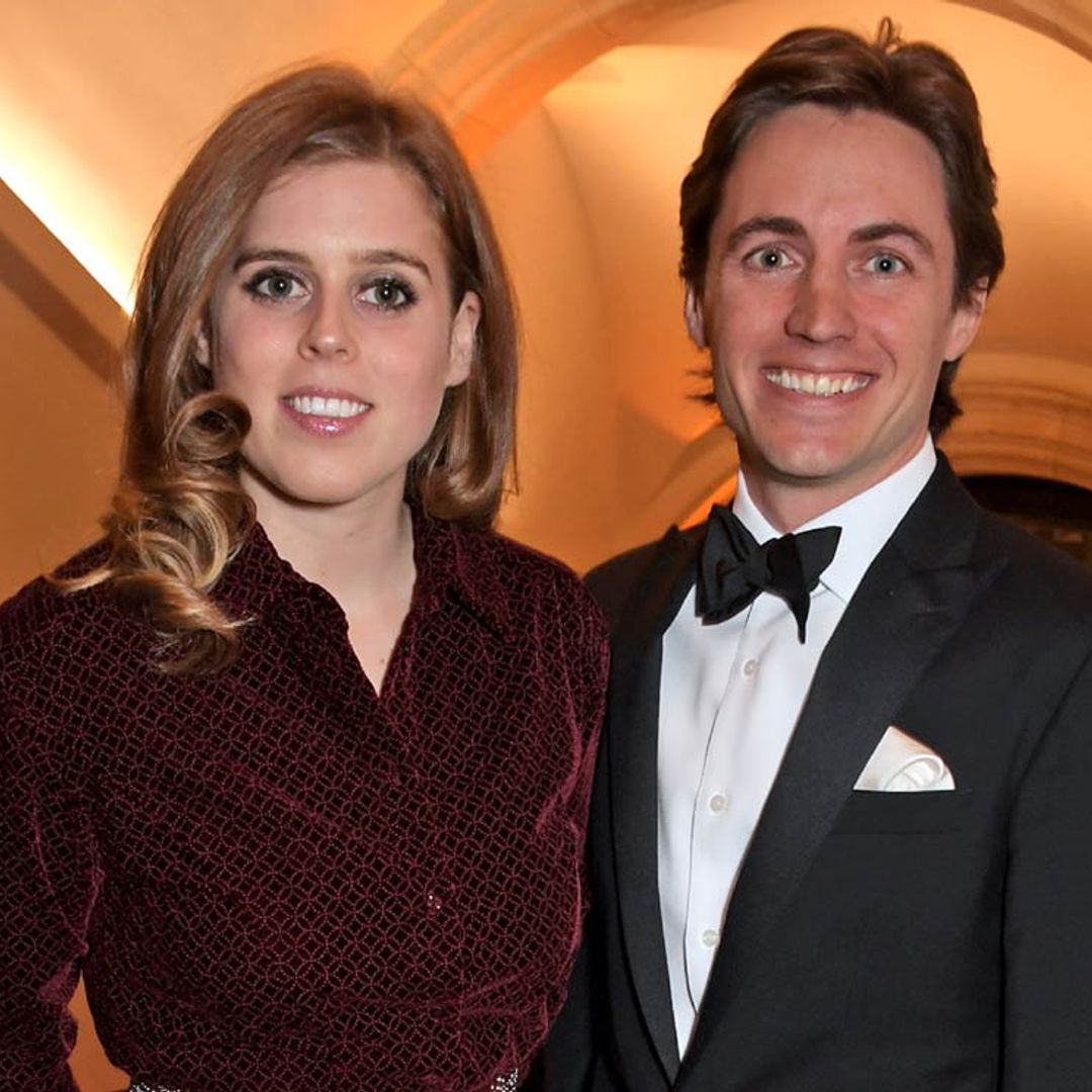 Beatriz de York disfruta de una noche de fiesta junto a su chico