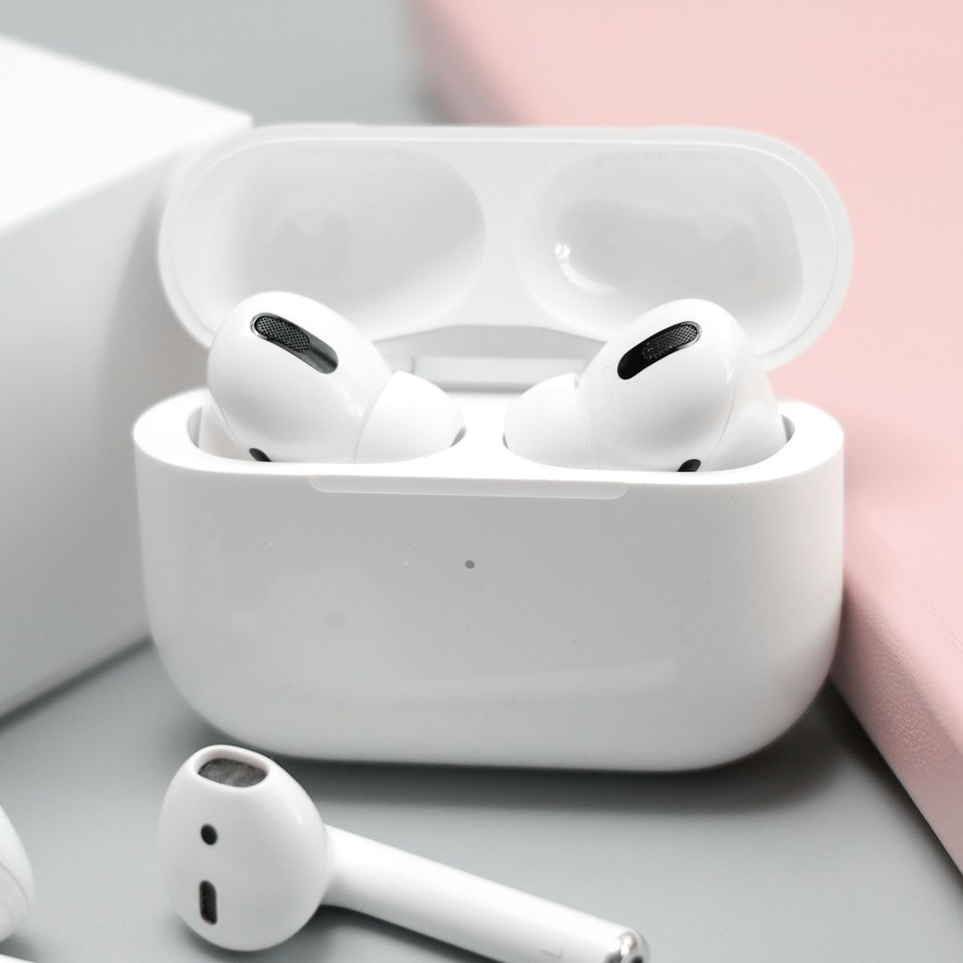 Apple no baja los precios, pero PcComponentes sí: los AirPods 3 ahora por solo 109€