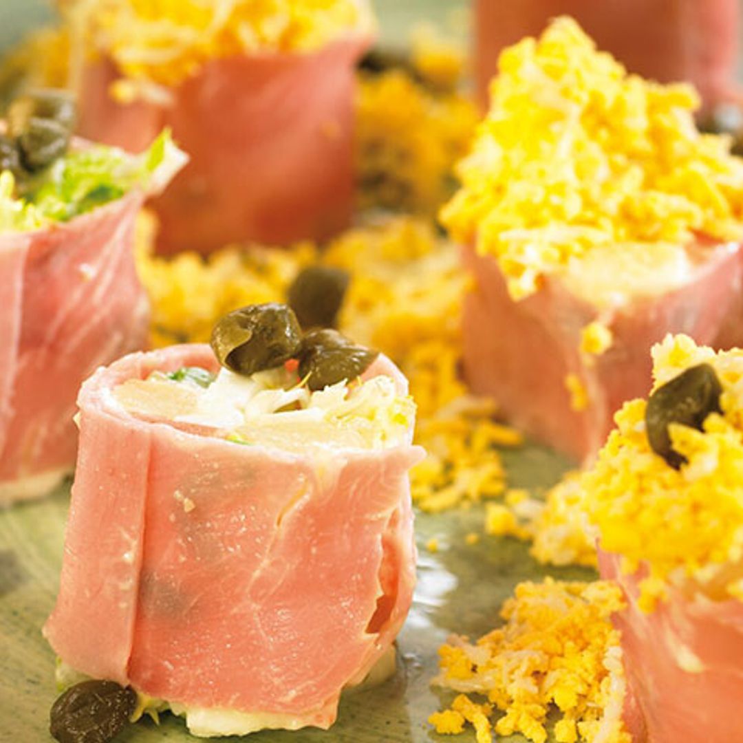 Rollitos de jamón rellenos de ensaladilla rusa