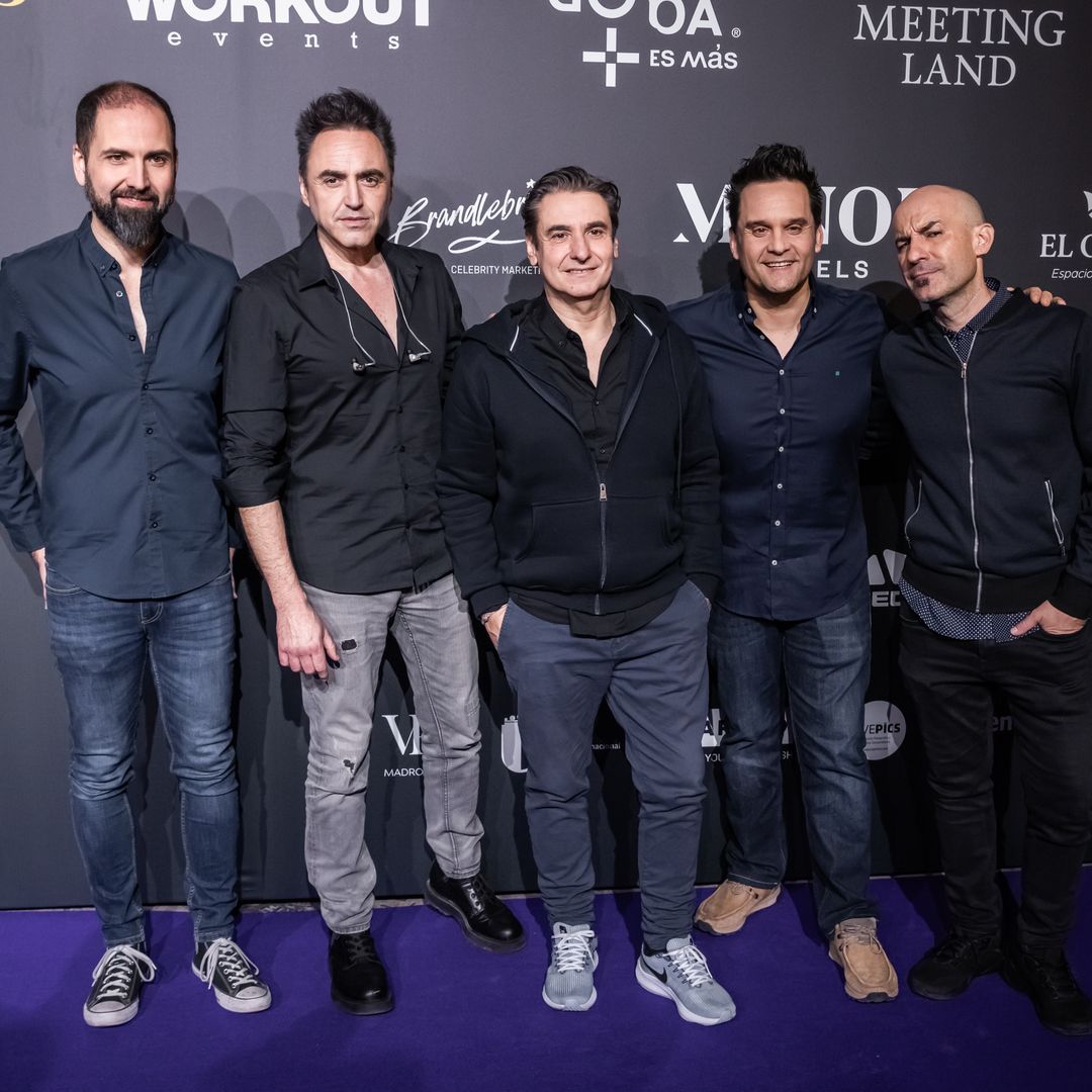 'Modestia Aparte' posando en photocall