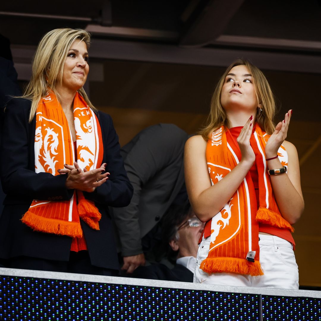 Ariane de Holanda (19 años), junto a sus padres, estrella en las gradas y talismán de su selección en el Mundial