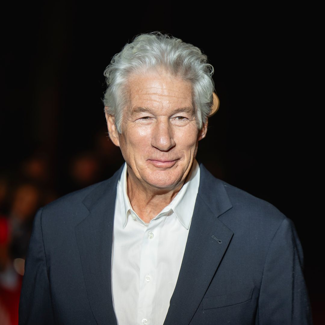 Richard Gere revela dónde encuentra la felicidad a los 76 años y la ciencia explica por qué ayuda a mantenerse más joven y saludable