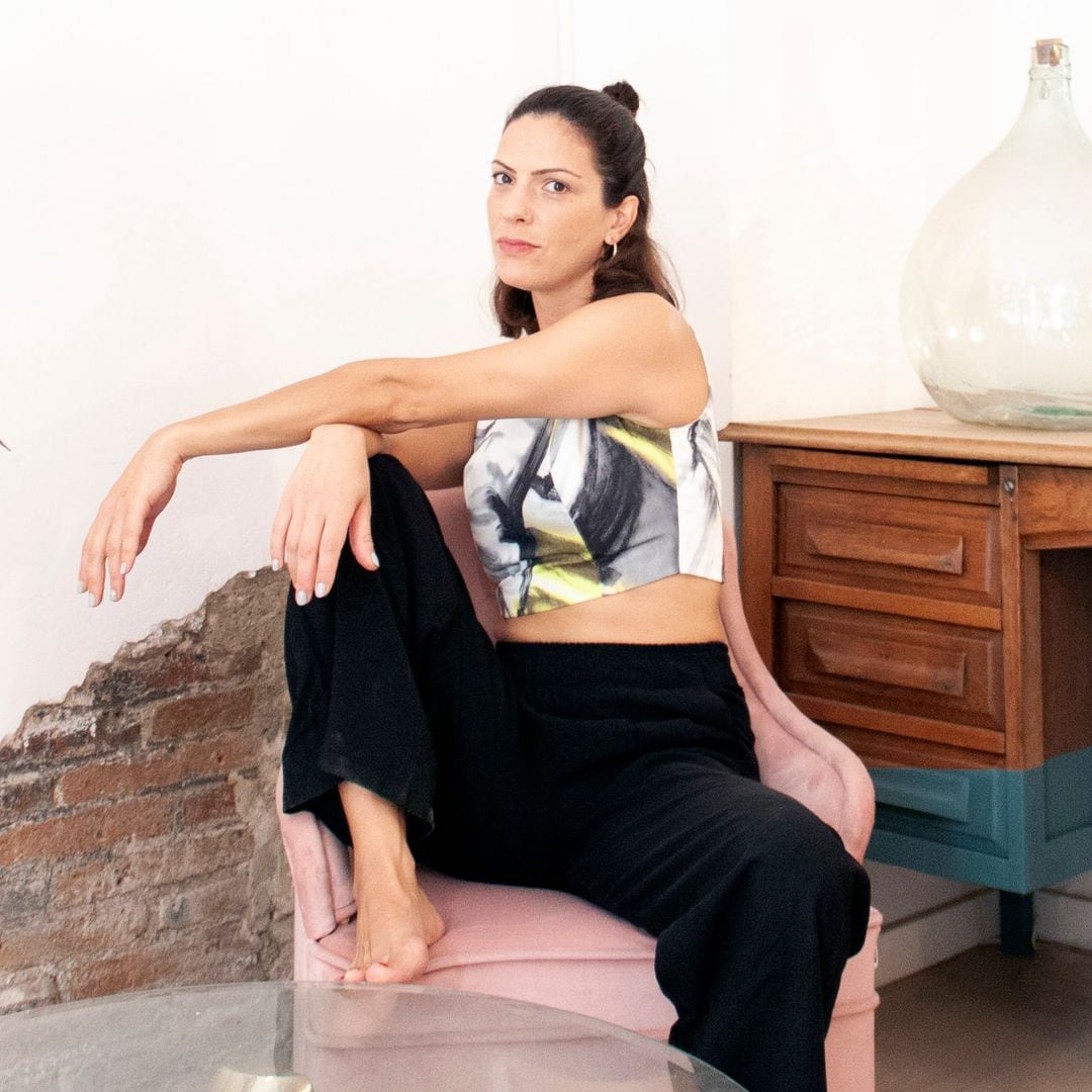 Mally Mizrachi, interiorista y restauradora: “Lo más importante al recuperar un mueble es no tener prisa. Una buena restauración se hace con paciencia”