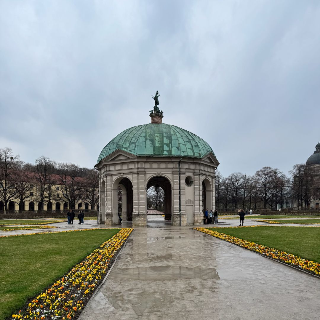 Templo de Diana en el Hofgarten de Múnich
