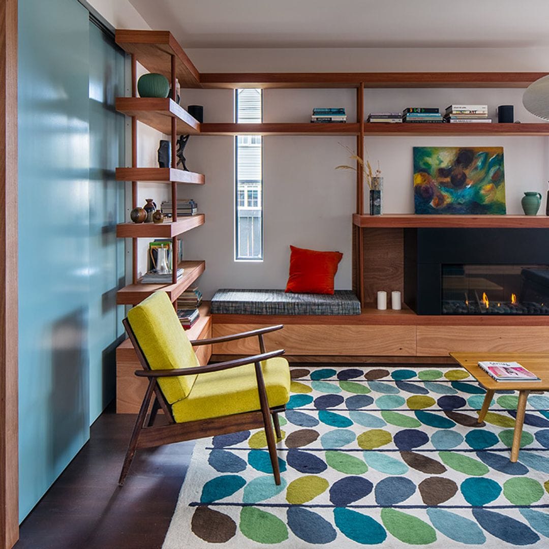 ¿La típica casa de chapa? ¡Para nada! Esta es de diseño y con materiales de bajo impacto