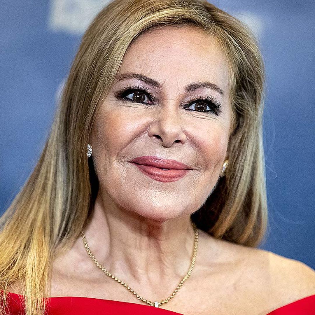 Ana Obregón decide posponer su obra de teatro (por un motivo distinto al coronavirus)