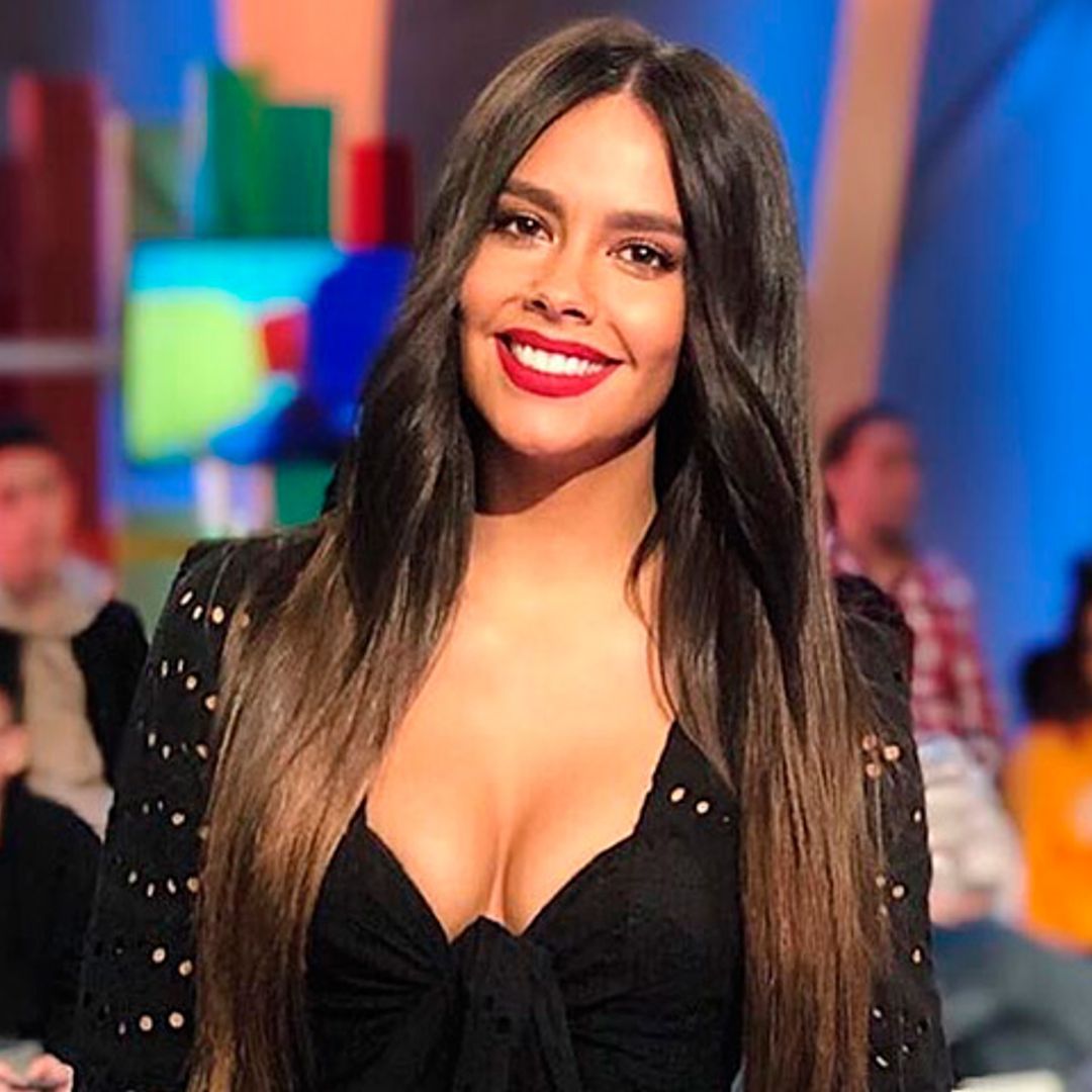 ¡Sorpresa! Cristina Pedroche se inspira en Dalí en un look 'surrealista'