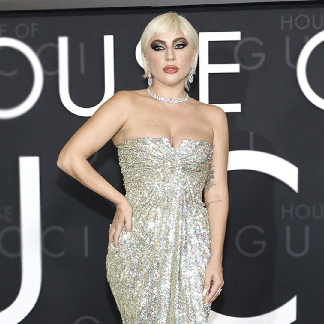 ¡Toda una diva italiana! Lady Gaga impacta con sus lookazos de cine