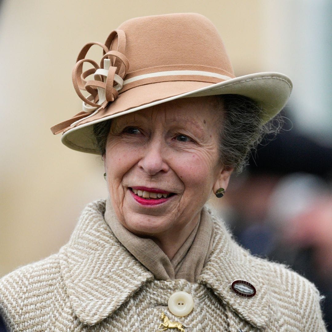 Sir Timothy Laurence actualiza el estado de la princesa Anna y revela que 'se recupera lentamente'