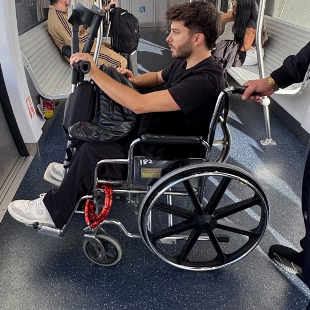 Blas Cantó inicia sus primeros pasos tras meses en silla de ruedas: "Esta foto es justo antes de ponerme a llorar"