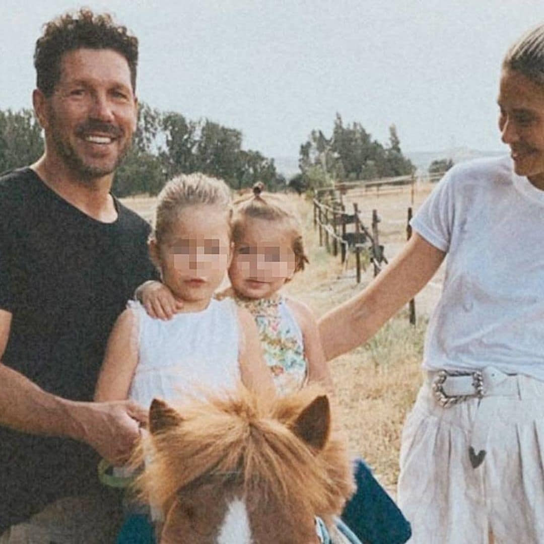 Carla Pereyra revive con sus hijas los veranos de su infancia