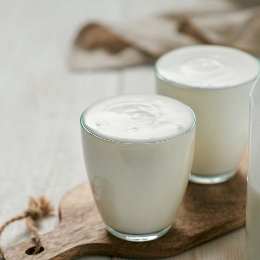 Cómo hacer 'buttermilk' o suero de mantequilla y para qué puedes utilizarlo