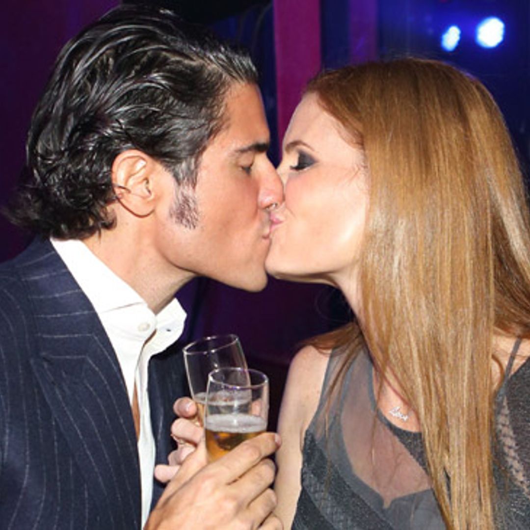 Olivia de Borbón y Julián Porras celebran su primer aniversario de boda rodeados de amigos