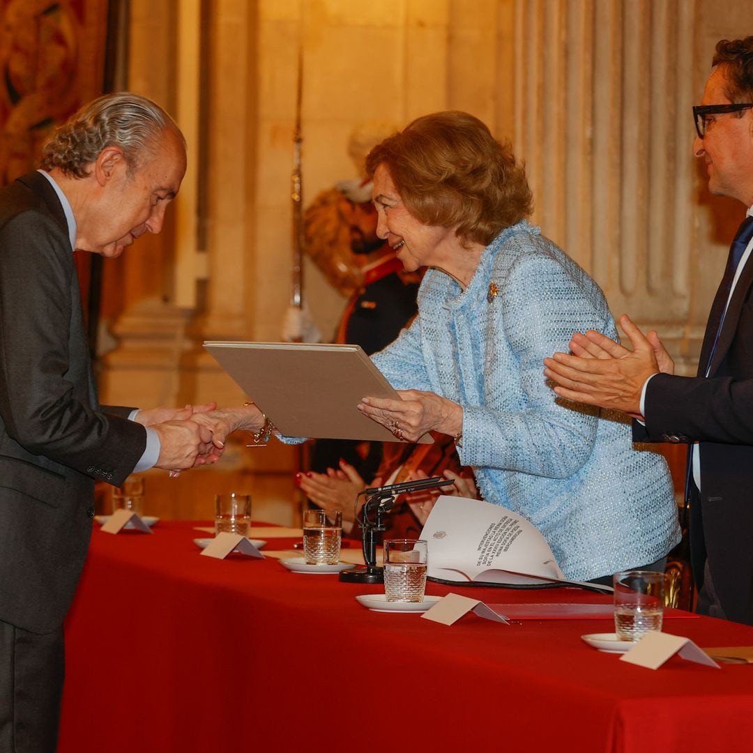 La poesía lleva a la reina Sofía al Palacio Real en una semana histórica para ella