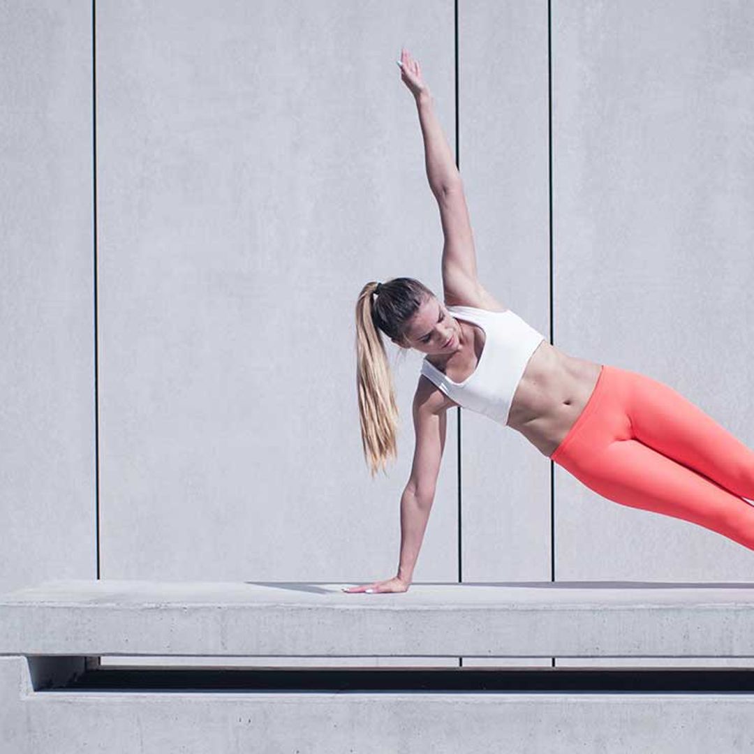 Tabla de abdominales exprés para librarte de la barriguita del verano