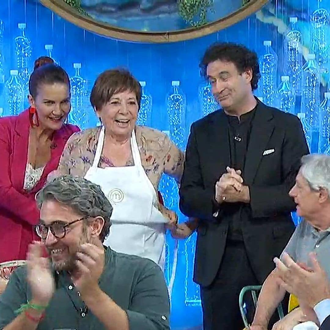 Celia Villalobos logra el ansiado delantal dorado ante unos comensales inesperados