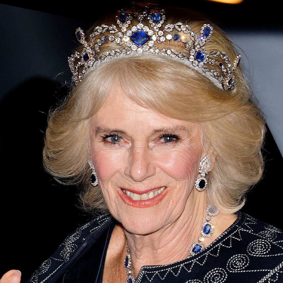 Camilla huye de la polémica: elige una corona histórica y la adapta para honrar a Isabel II en su coronación