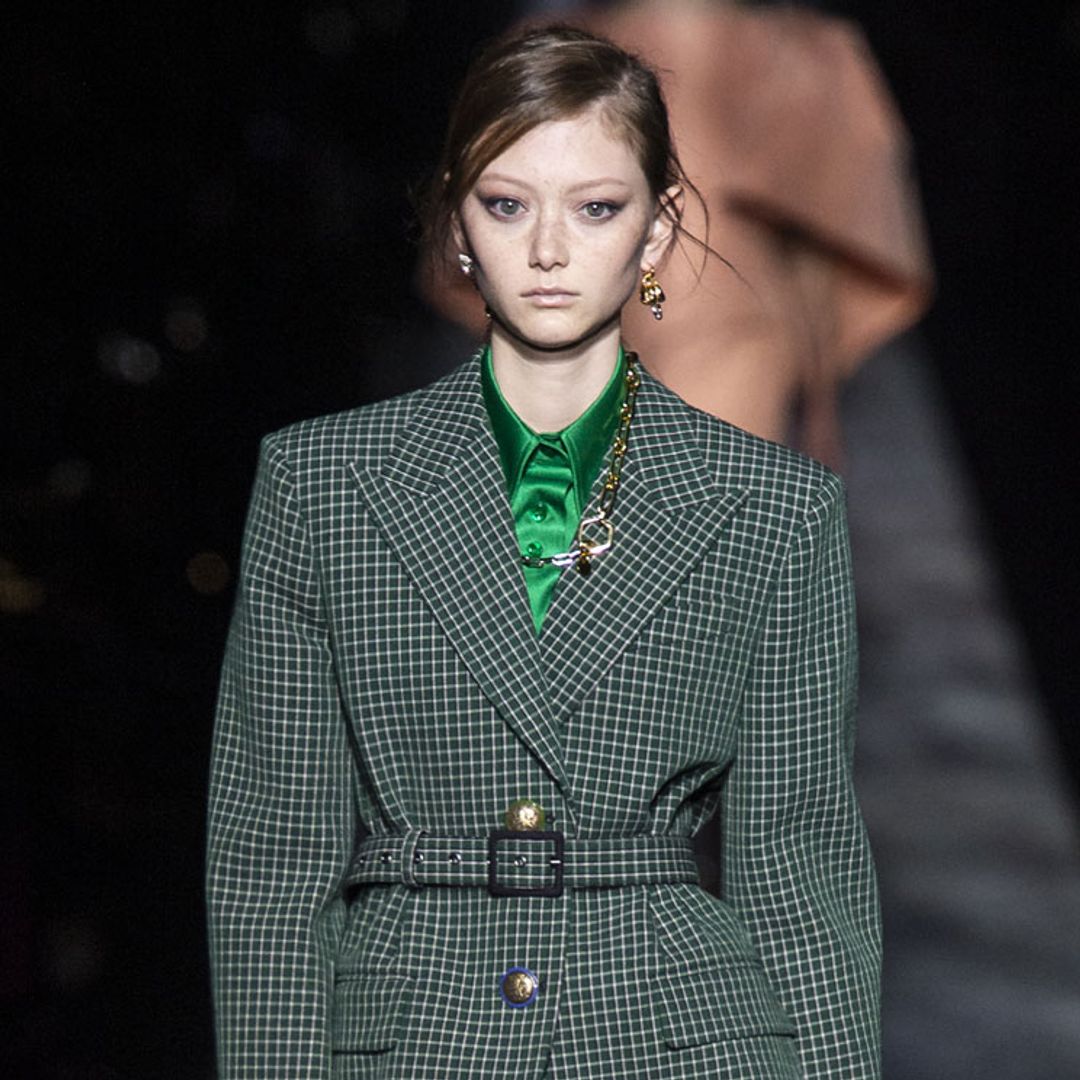 La revolución de Givenchy con los abrigos y trajes que renovarán tu armario