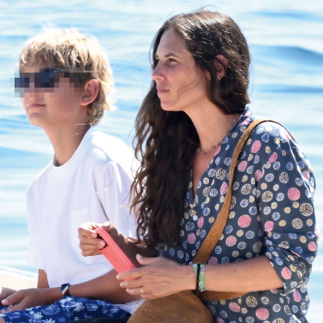 La familia Casiraghi Santo Domingo en sus vacaciones estivales por el Mediterráneo