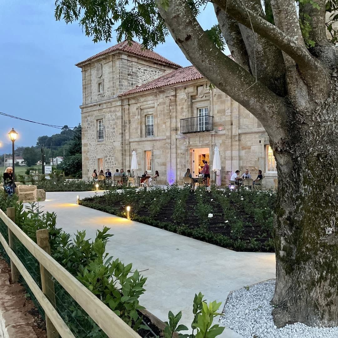 Palacio de los Acevedo, Casa de Medinaceli, Cantabria