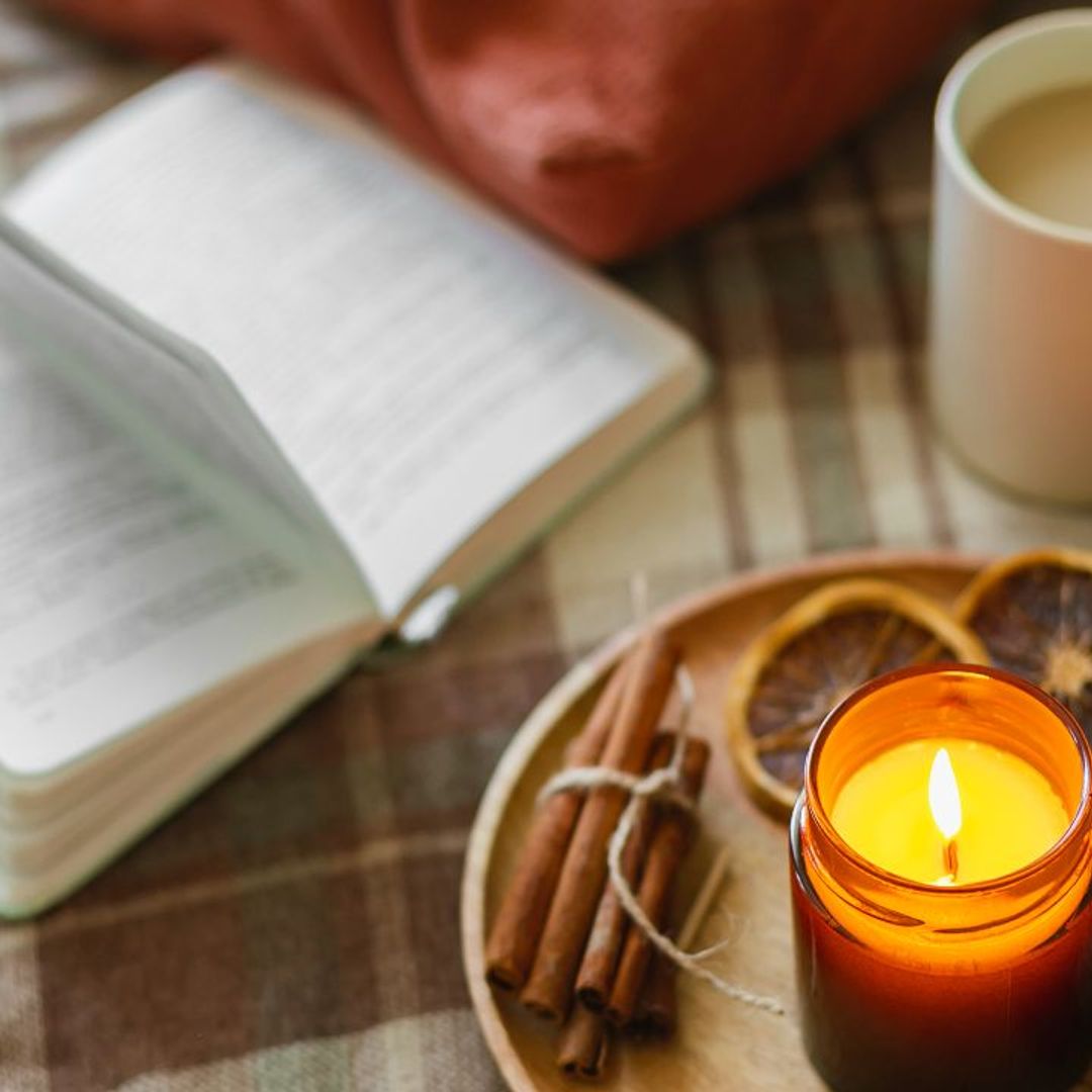 Estas son las mejores novelas 'feel good' para leer y sentirte bien