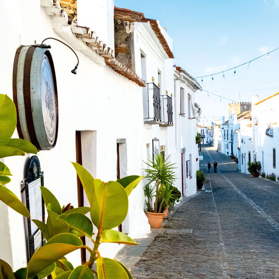 Calle de Santiago de Monsaraz, Alentejo, Portugal